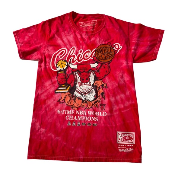 Chicago Bulls 6 Time NBA World Championship Red Tie Dye Small Mens Tee T-Shirt - Picture 1 of 8